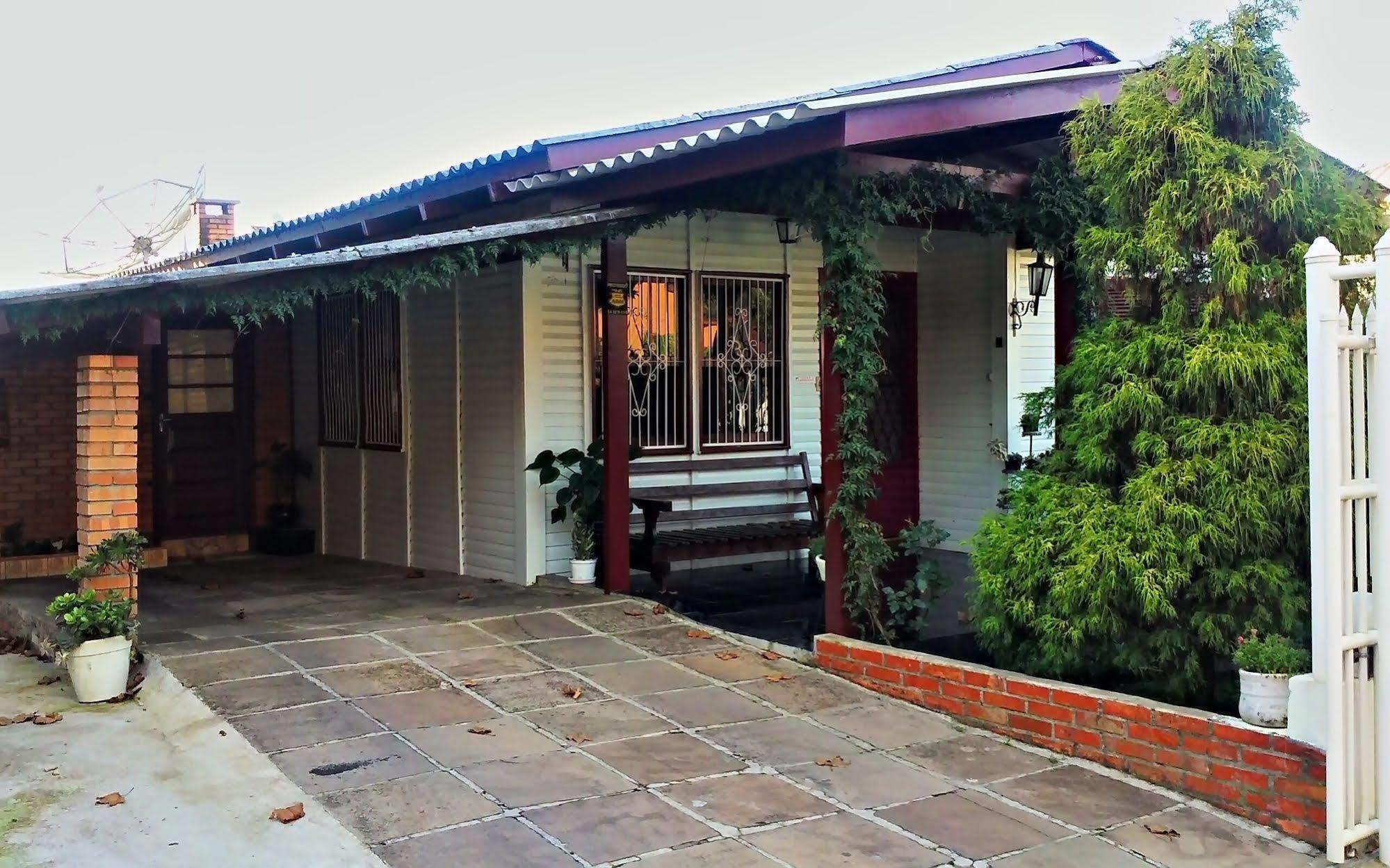 Pousada Hospedagem Rose'S Canela Exterior photo